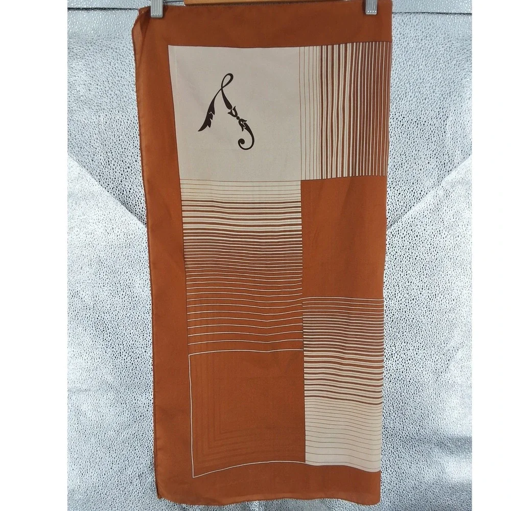 Vintage Designer Scarf‎